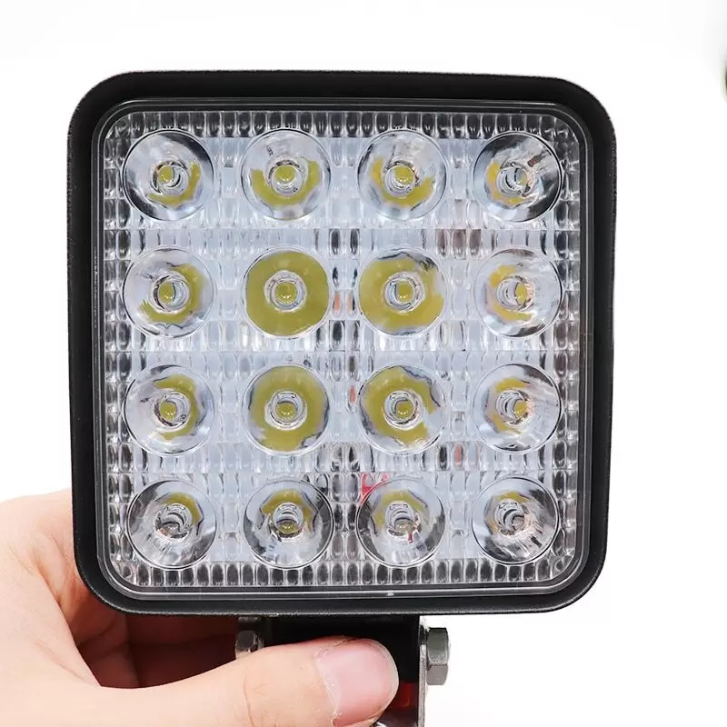 Space Kare 16x3watt Led Beyaz Sis Lambası çalışma lambası Space Kare 16x3watt Led Beyaz Sis Lambası çalışma lambası